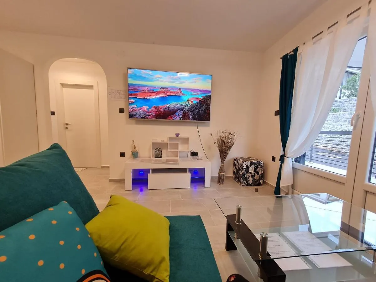 Holiday home Kuca Za Odmor Rene Villa Jadranovo